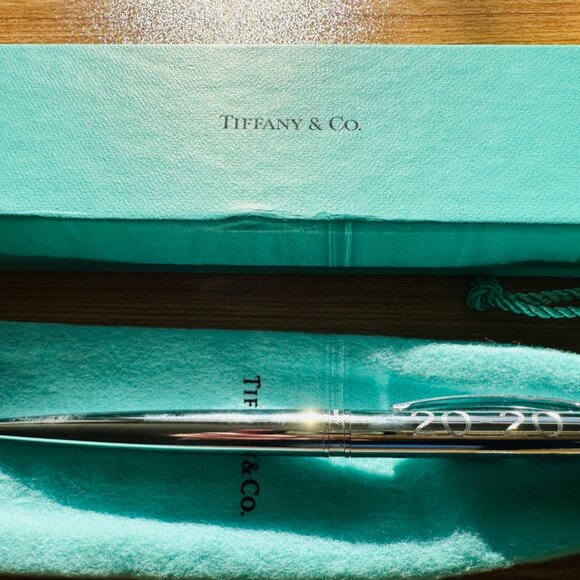 ✨ Tiffany & Co. Chrome Ballpoint Pen – “20·20” Limited Edition – Made in Germany - Picture 2 of 11